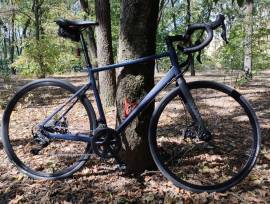 TRIBAN Rc 520 Road bike Shimano 105 disc brake used For Sale