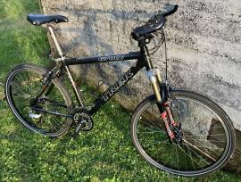 TREK 6700 Mountain Bike 26" front suspension Shimano Deore XT used For Sale