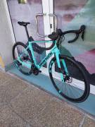 BIANCHI 2024 BIANCHI INFINITO XE DISC 105 (57) Road bike Shimano 105 disc brake new with guarantee For Sale