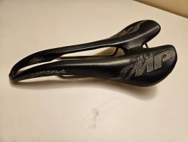 Selle SMP Composit nyereg eladó Selle SMP Composit Road Bike & Gravel Bike & Triathlon Bike Component, Road Bike Saddles & Seat Posts used For Sale