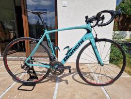 BIANCHI Infinito CV Országúti Campagnolo Super Record EPS patkófék használt ELADÓ