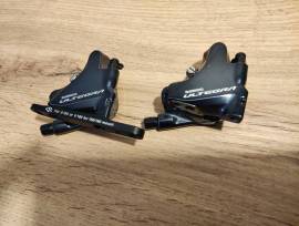 Kiváló állapotú Ultegra féknyergek  BR-R8070 Országúti / Gravel / Triatlon Alkatrész, Országúti Fék / Fékváltókar mechanikus használt ELADÓ