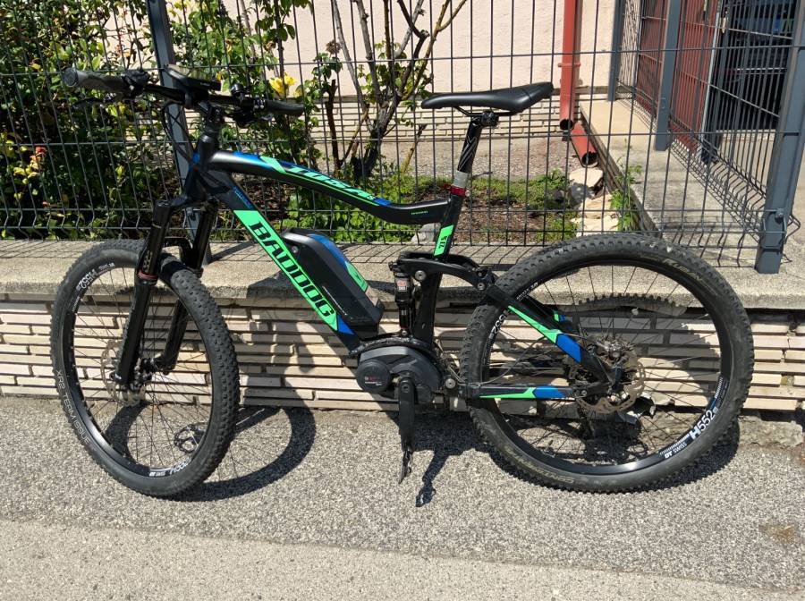 BADDOG Tosa fully 27,5 2018 Electric Mountain Bike 27.5" (650b) dual suspension Bosch Shimano Deore XT used For Sale