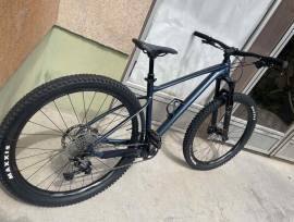 GIANT Fathom 29 2  Mountain Bike 29" front suspension used For Sale