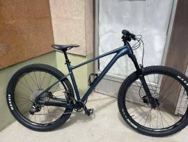 GIANT Fathom 29 2  Mountain Bike 29" front suspension used For Sale