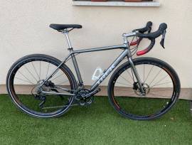 TREK Zektor 2 (egyedi/épített) Gravel / CX disc brake used For Sale