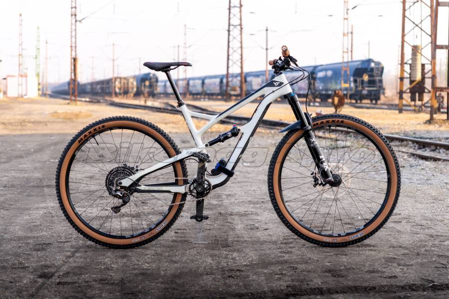 YT Jeffsy CF Pro 29