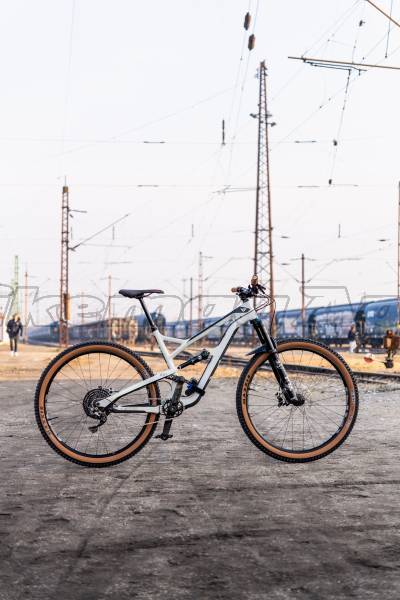 YT Jeffsy CF Pro 29