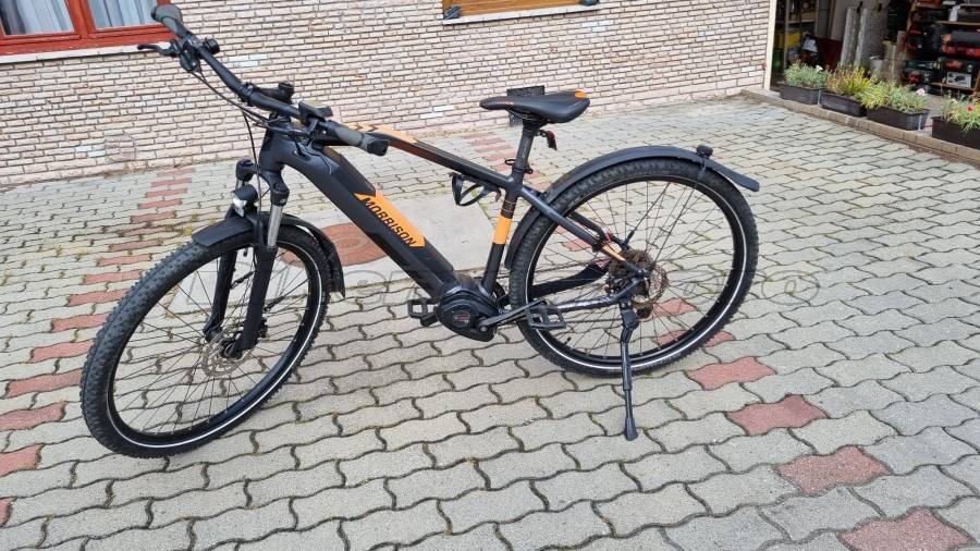 MORRISON Cree Elektromos Trekking/cross 25 km/h Bosch 401-500 Wh használt ELADÓ