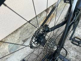 CUBE Cube Axial WS GTC PRO  Országúti Shimano 105 tárcsafék használt ELADÓ