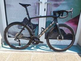 TREK Émonda SLR7 Carbon  Project one ,Ultegra DI2  (58  Országúti Shimano Ultegra Di2 tárcsafék nem használt ELADÓ