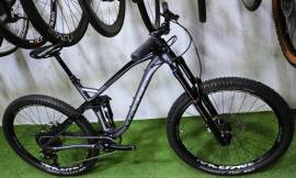 VOTEC VMs Fully GX-12 RS AIR MT6 RACE FACE Mountain Bike össztelós / fully használt ELADÓ