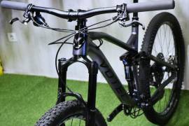 VOTEC VMs Fully GX-12 RS AIR MT6 RACE FACE Mountain Bike össztelós / fully használt ELADÓ