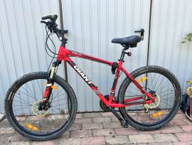 GIANT Aluxx 6000 series Mountain Bike 27.5"+ front suspension Shimano Acera used For Sale
