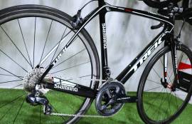 TREK DOMANE SLR FACTORY  RACING Di2 Országúti patkófék használt ELADÓ