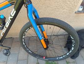 _EGYÉB FM BIKE  Mountain Bike 29" merev SRAM XX1 használt ELADÓ