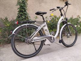 FLYER prémium edition Elektromos Városi 27.5"+ Panasonic használt ELADÓ