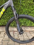 TREK Marlin 6 Mountain Bike front suspension used For Sale
