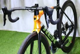 TREK EMONDA DISC SRAM FORCE AXS 2x12s Országúti tárcsafék használt ELADÓ