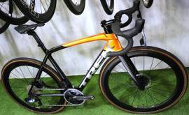 TREK EMONDA DISC SRAM FORCE AXS 2x12s Országúti tárcsafék használt ELADÓ