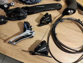 Szép állapotú Shimano 105 szett 2×11 Shimano 105 Road Bike & Gravel Bike & Triathlon Bike Component, Road Bike Brakes & Brake Parts mechanical used For Sale
