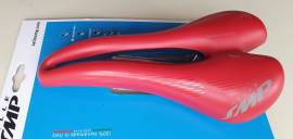 Eladó Selle SMP Hybrid nyereg Selle SMP  Road Bike & Gravel Bike & Triathlon Bike Component, Road Bike Saddles & Seat Posts used For Sale