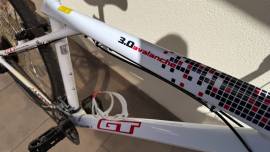 GT Avalanche 3.0 Mountain Bike 26" elöl teleszkópos Shimano Alivio használt ELADÓ