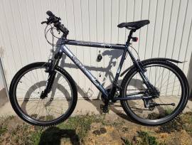 CAPRINE Highlander Mountain Bike 26" front suspension Shimano Acera used For Sale