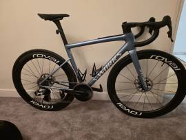 SPECIALIZED S-worx Tarmac sl8   2025 Országúti SRAM Red eTap AXS tárcsafék használt ELADÓ
