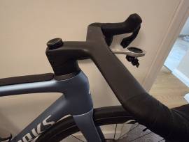 SPECIALIZED S-worx Tarmac sl8   2025 Országúti SRAM Red eTap AXS tárcsafék használt ELADÓ