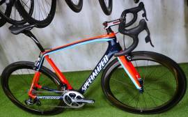 SPECIALIZED TARMAC CARBON RED eTap DURA Road bike used For Sale