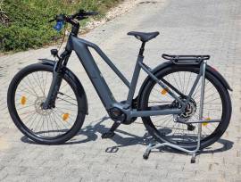 CUBE 2025 Top Cube  ebikeBosch5gen 100-120nm 800Wh akku Elektromos Trekking/cross 25 km/h Bosch 700 + Wh nem használt ELADÓ