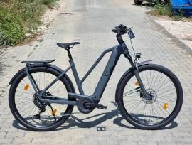CUBE 2025 Top Cube  ebikeBosch5gen 100-120nm 800Wh akku Elektromos Trekking/cross 25 km/h Bosch 700 + Wh nem használt ELADÓ