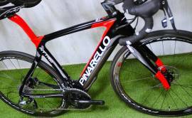 PINARELLO NYTRO CARBON DISC FAZUA Elektromos Országúti / Gravel Fazua Evation használt ELADÓ