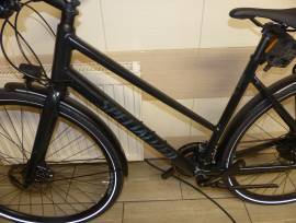SPECIALIZED Sirrus 2.0 fitnesz,16sp,haragzöld,50cm,újszerű Trekking/cross disc brake used For Sale
