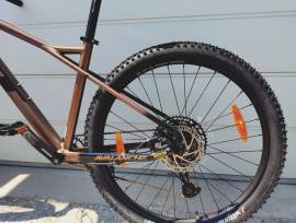 GT avalanche expert  Mountain Bike 27.5" (650b) elöl teleszkópos nem használt ELADÓ