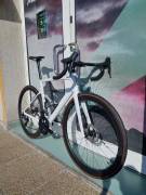 BMC  -15%% 2027 BMC Teammachine SLR 01 SIX Ultegra Di2 Országúti Shimano Ultegra Di2 tárcsafék új / garanciával ELADÓ