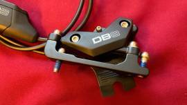ÚJ SRAM DB8 első+hátsó tárcsafék szett SRAM DB8 Mountain Bike Alkatrész, MTB Fék / Fékszett nem használt ELADÓ
