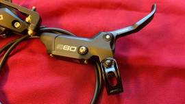 ÚJ SRAM DB8 első+hátsó tárcsafék szett SRAM DB8 Mountain Bike Alkatrész, MTB Fék / Fékszett nem használt ELADÓ