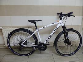 FOCUS Crater Lake Cross trekking,újszerű,46cm Trekking/cross tárcsafék használt ELADÓ