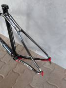 Focus Izalco Team SL országúti vázszett! FOCUS Izalco Team SL  Országúti / Gravel / Triatlon Alkatrész, Országúti / Gravel / Váz /Vázszett / Villa karbon karbon használt ELADÓ
