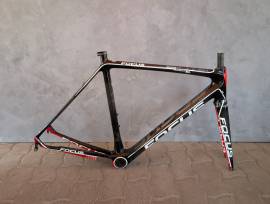 Focus Izalco Team SL országúti vázszett! FOCUS Izalco Team SL  Országúti / Gravel / Triatlon Alkatrész, Országúti / Gravel / Váz /Vázszett / Villa karbon karbon használt ELADÓ