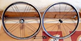 Campagnolo Zonda C17 országúti kerékszett. Hibátlan, szinte új állapotú! .  Road Bike & Gravel Bike & Triathlon Bike Component, Road Bike Wheels / Tyres used For Sale