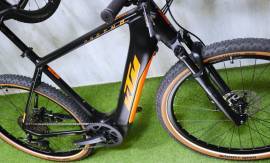 KTM MACINA CROSS BOSCH CX SPEED 45kmh S-Ped 4d Electric Trekking/cross 45 km/h Bosch 601-700 Wh used For Sale