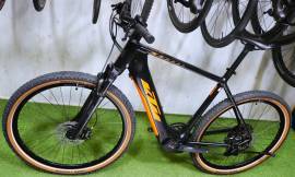 KTM MACINA CROSS BOSCH CX SPEED 45kmh S-Ped 4d Electric Trekking/cross 45 km/h Bosch 601-700 Wh used For Sale