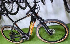 KTM MACINA CROSS BOSCH CX SPEED 45kmh S-Ped 4d Electric Trekking/cross 45 km/h Bosch 601-700 Wh used For Sale