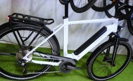 KALKHOFF prémium Bosch Smart 75Nm Air Electric Trekking/cross other Bosch 601-700 Wh used For Sale