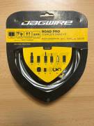 JAGWIRE ROAD PRO ORSZÁGÚTI FÉK- ÉS VÁLTÓBOWDEN KÉSZLET, FEHÉR Road Pro Road Bike & Gravel Bike & Triathlon Bike Component, Road / Gravel Bike Derailleurs mechanical new / not used For Sale
