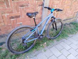 KTM Mountain Bike Mountain Bike 27.5"+ elöl teleszkópos használt ELADÓ