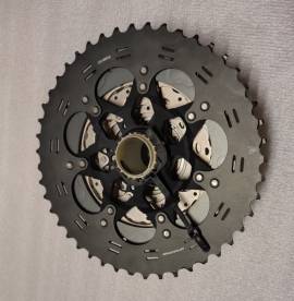 Új Shimano Deore XT 11s 11-46 sor eladó CS-M8000 Mountain Bike Alkatrész, MTB Hajtásrendszer nem használt ELADÓ